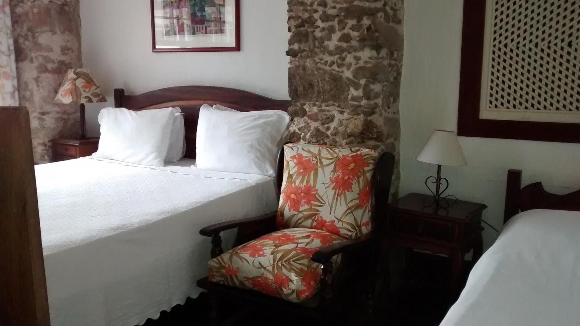 Pousada Arte Colonial - Casarao Historico Do Sec XVIII - Lancha Propria Araquari Pokoj fotografie